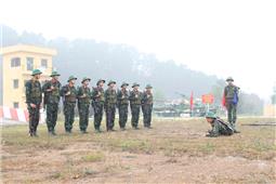 Luyện quân ở Tiểu đoàn Phòng hóa